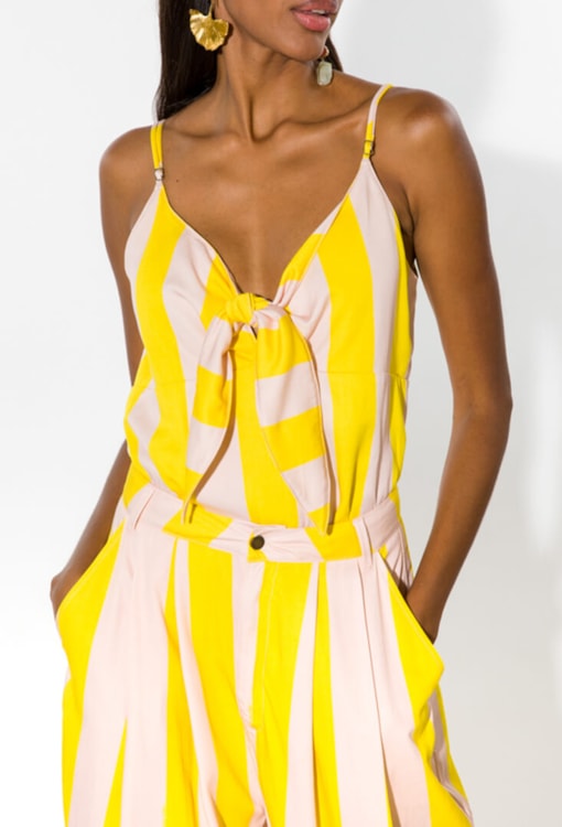 Blusa de alças às riscas