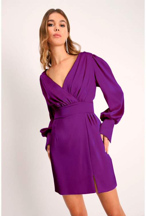 Vestido curto cruzado 