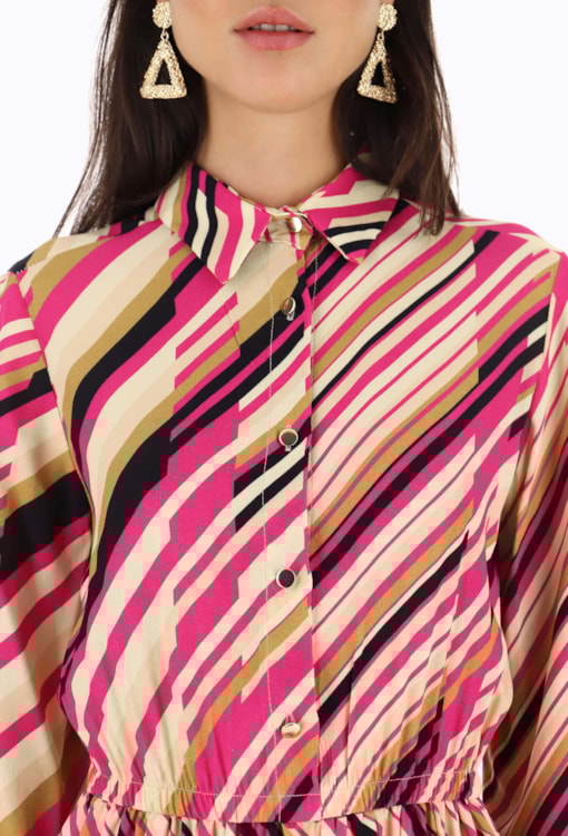 Vestido camiseiro zigzag