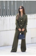 leahout-19-1