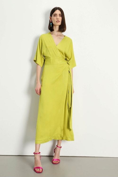 Vestido midi cruzado