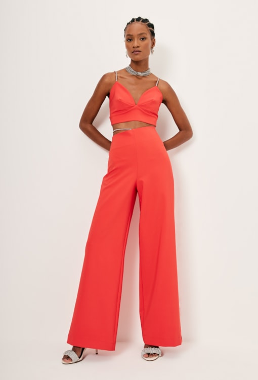 Calça Alfaiataria com Fivela de Brilhantes