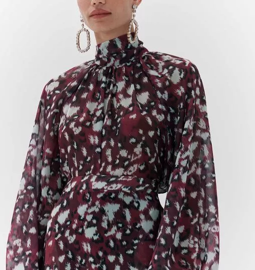 Blusa estampada com gola